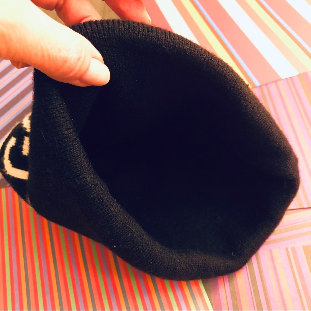 NWOT Spiritual Gangster winter knit logo beanie - Picture 13 of 15